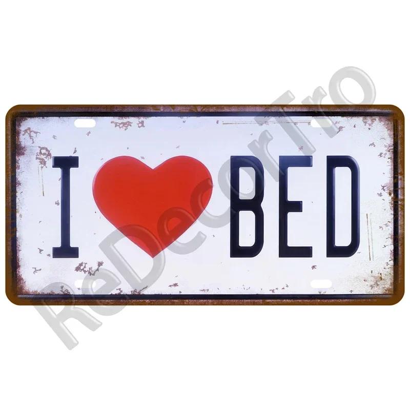 Plechová cedule s vítáním piva, studené whisky, bar, hospoda, kavárna, nástěnná dekorace, retro kovová plechová cedule, řemeslná dekorace, auto, plechové plakety