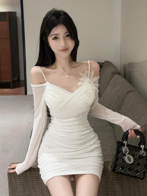 Prawdziwe zdjęcie 9469 Damska seksowna sukienka bodycon z siateczki do klubu nocnego z kwiatową wstawką i ramiączkami spaghetti opadającymi na ramiona