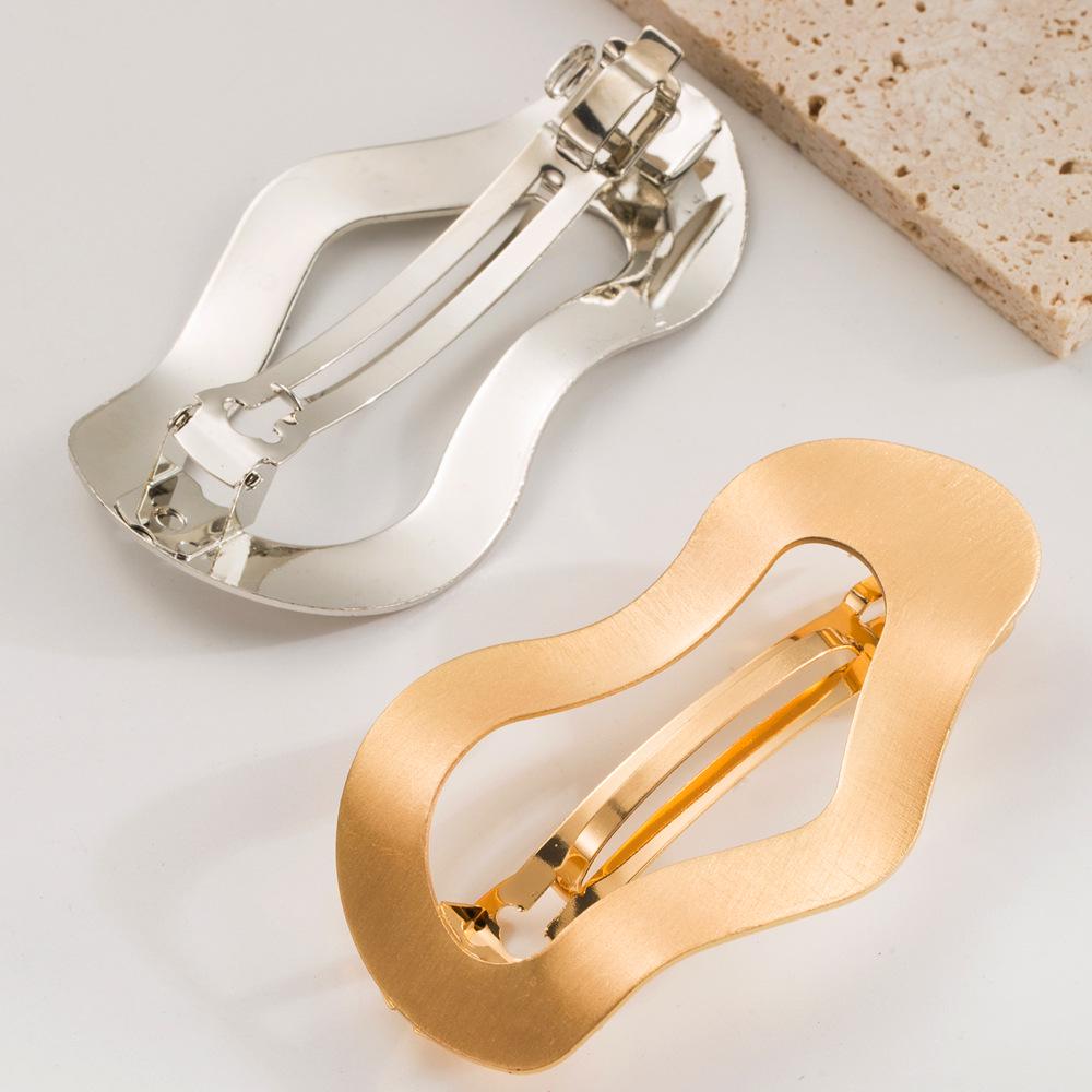 Minimalist Japanese-Korean Style Geometric Metal Spring Clip for Half Ponytail Hair Accessory