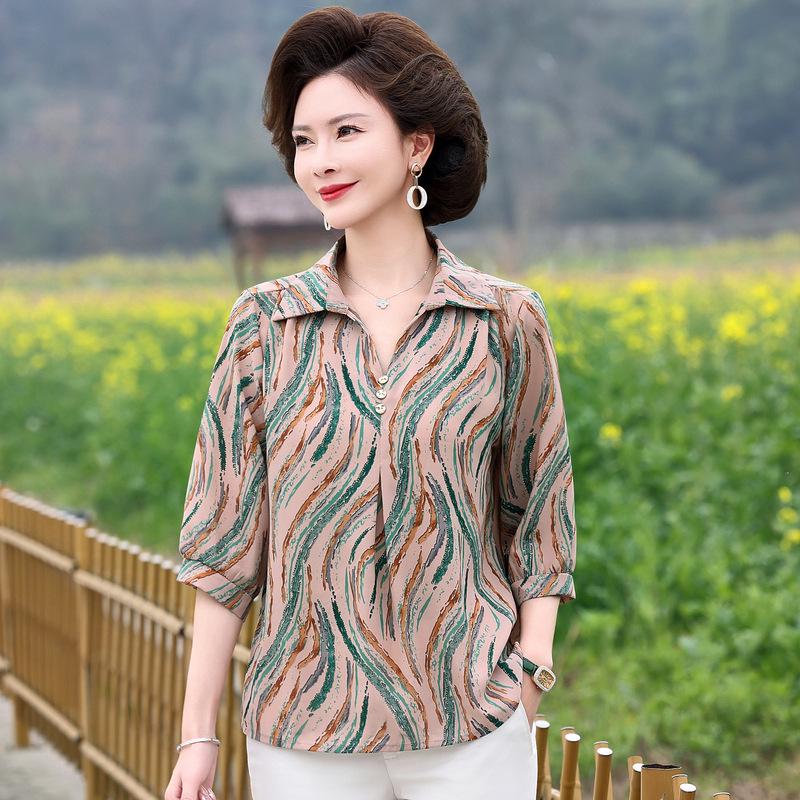 Middle-Aged Women's Chiffon Blouse: Fake Two-Piece Mid-Sleeve, Stylish T-Shirt for Spring and Autumn