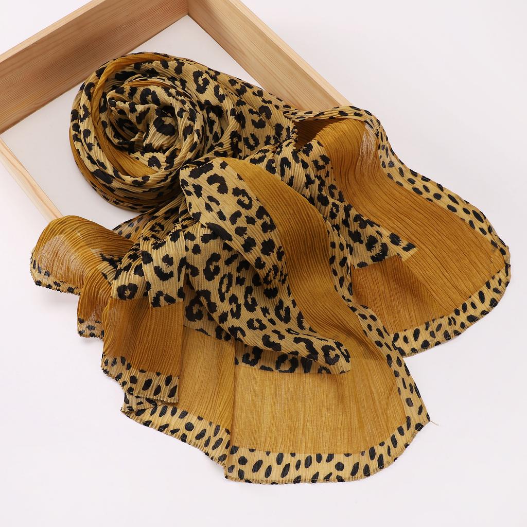New Soft Pleated Cotton Scarf Leopard Print Hijab Islamic Solid Headscarf Crinkle Hijab Foulard Femme Musulman Wrap Bandana