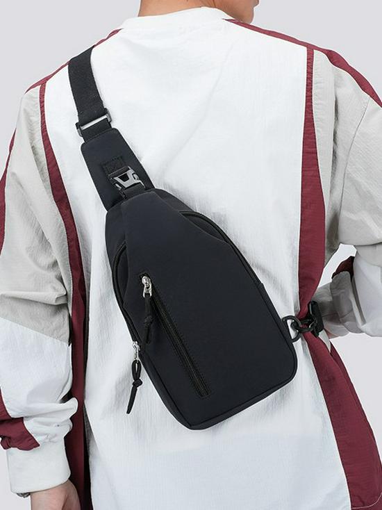 Men's Casual Crossbody Chest Bag - Large Capacity, Lightweight, Fashionable Sports Backpack for Mobile Phones