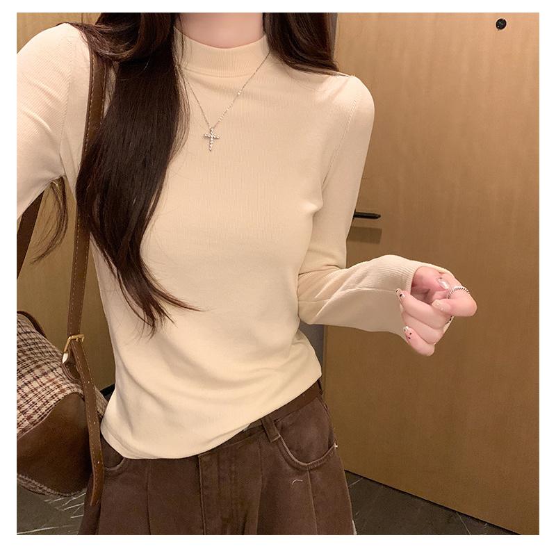 Korean-style gentle solid color long-sleeve knit sweater 2026 spring and autumn new soft and cozy inner layer warm base top for women