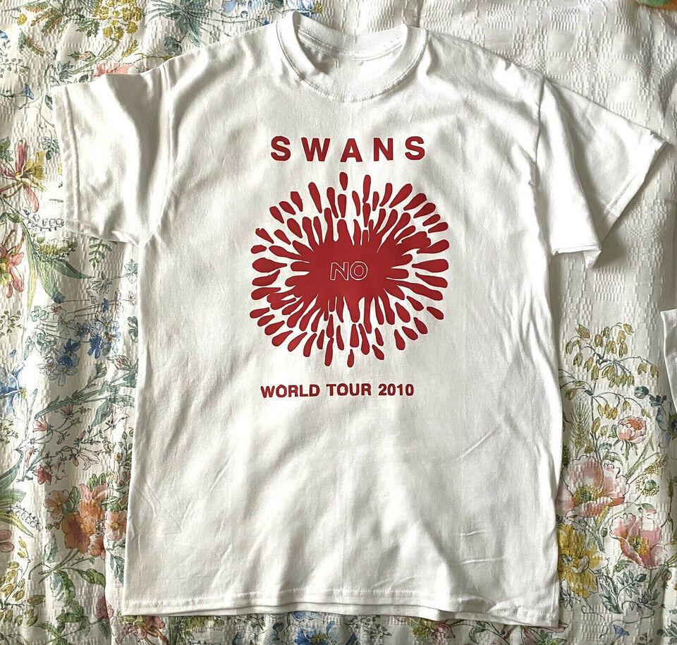 NUOVA Maglietta a Maniche Corte Bianca The Swans Band 2010 Tutte le Taglie T-Shirt Unisex
