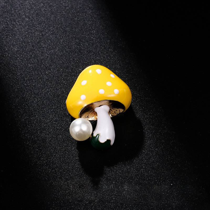 Cartoon Cute Badge Lapel Pin Jewelry Gift Mushroom Enamel Pins Plant Brooches Brooch Custom Funny