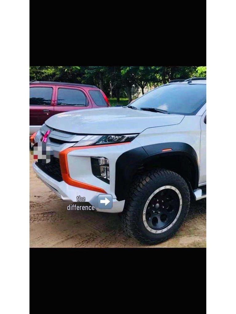 Mitsubishi L200 TRITON 2015-2019 Widened Wheel Arches with Reflector