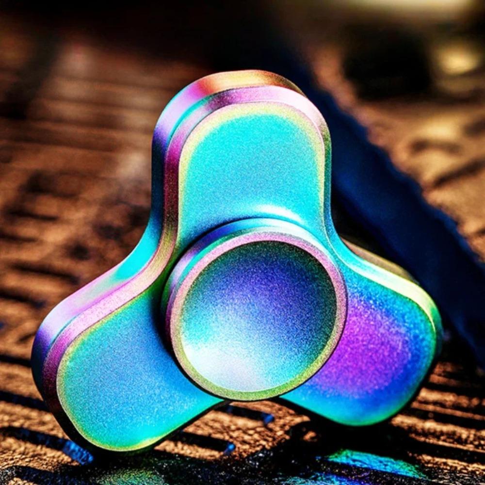 Mini Fidget Spinner Stresslindrande Anti-stress Minskar Leksaker Legering EDC Snurrtopp Spets Gyroskop för Barn ADHD