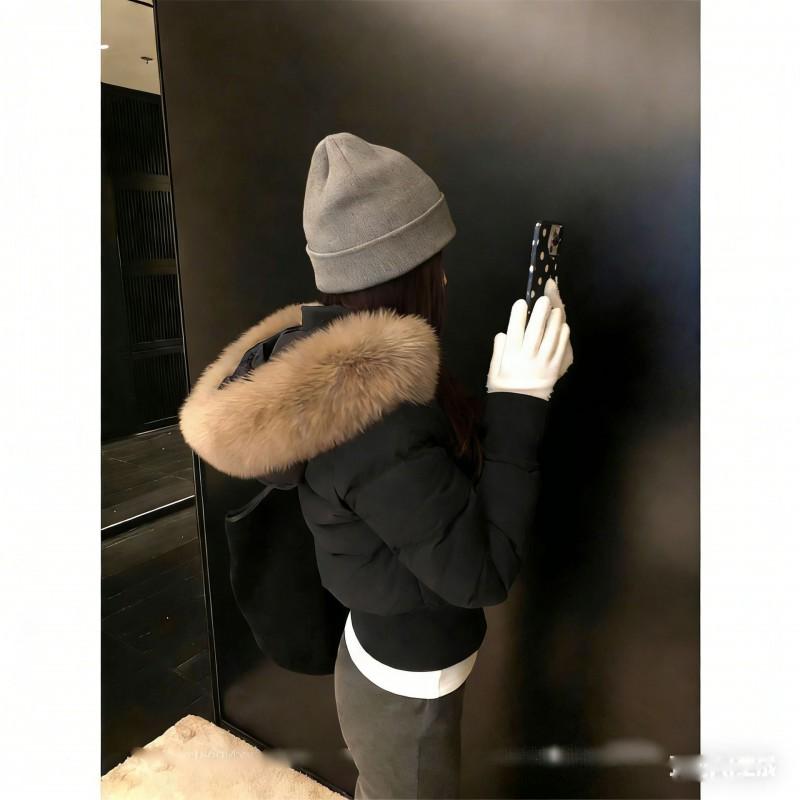 Womens Short Hooded Down Jacket Faux Fox Fur Trim Slim Fit Winter 2026 Warm Coat