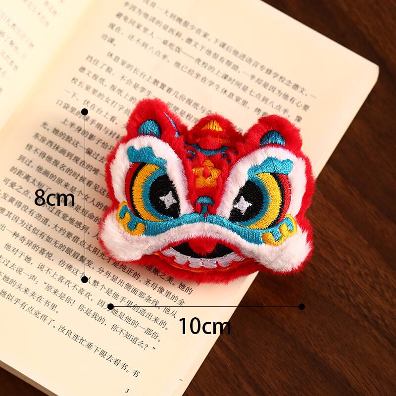 Обновленное золотое вышитое львиное плюшевое счастливое украшение