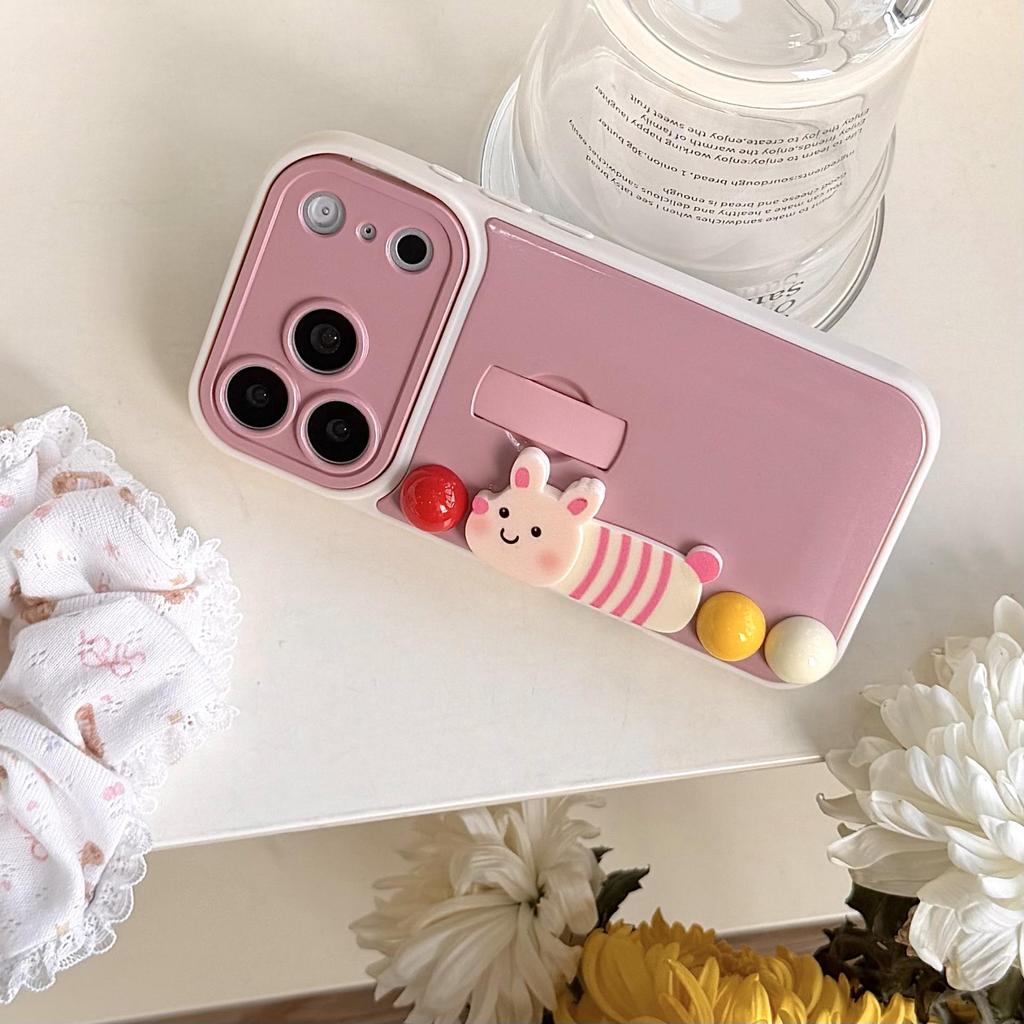 Handmade Animal Bead iPhone16/15Pro/17ProMax Case with Invisible Ring Holder & Anti-fall Protection
