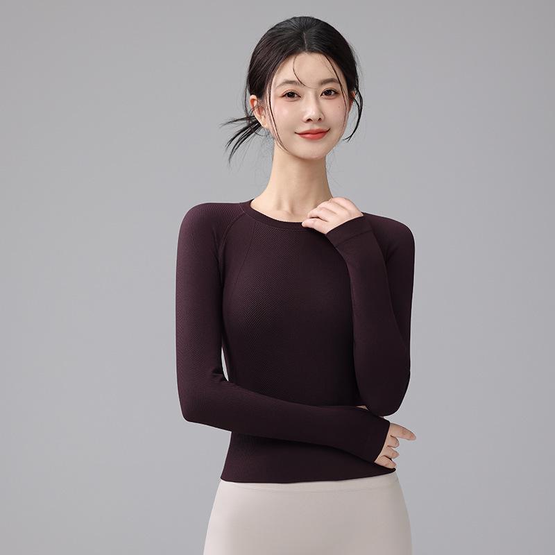 Thickened Seamless Women's Long Sleeve Yoga Top - Slimming, Breathable Round Neck for Autumn & Winter.