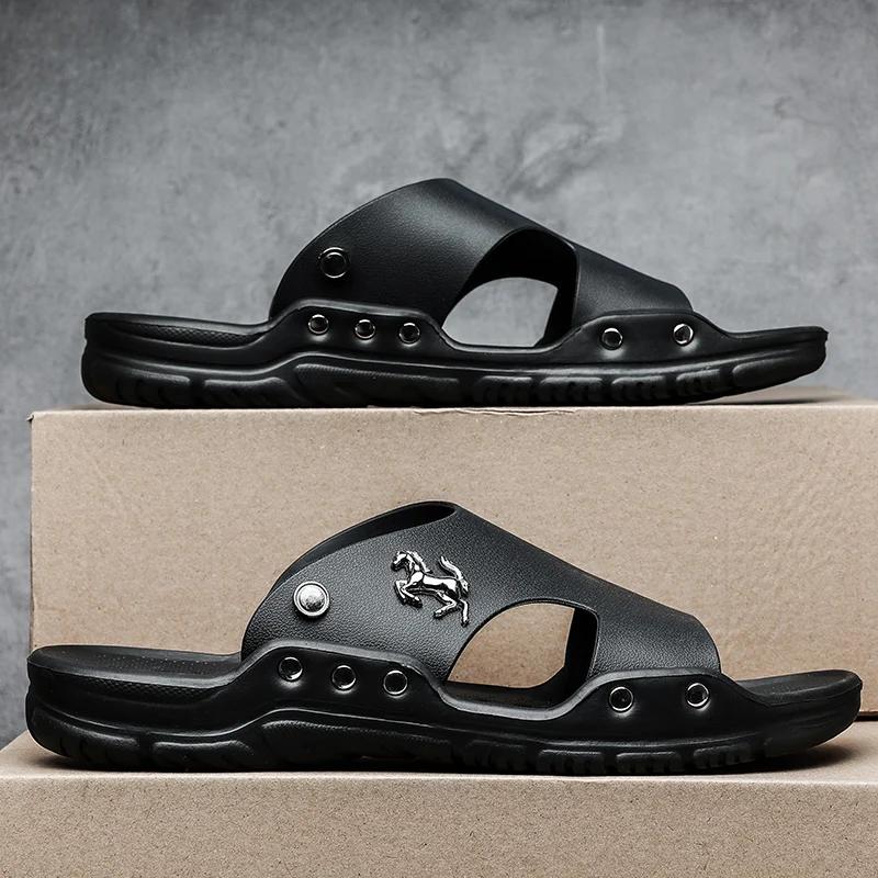 Fashion Shoes for Men Leather Summer Men Leather Slides Slippers Plus Size Casual Shoes Outdoor Beach Black Soft Sandals Flat New Fashio