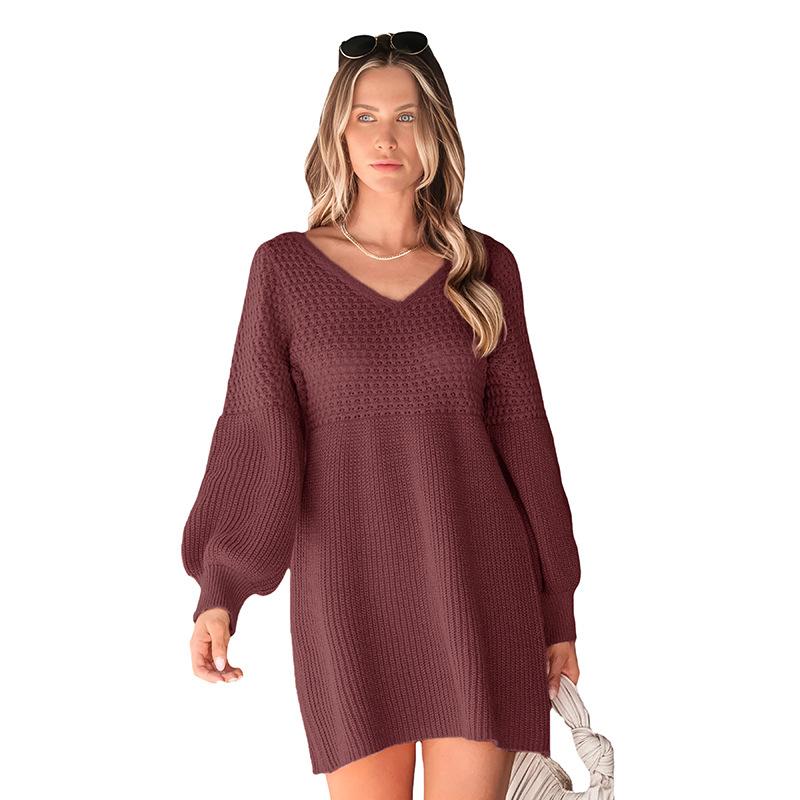 V-neck Puffed-sleeve Solid-color Knitted Sweater Dress for A Casual Date In Autumn and Winter