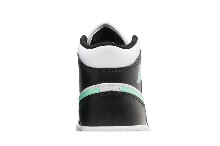 Jordan 1 Verde Medio Glow