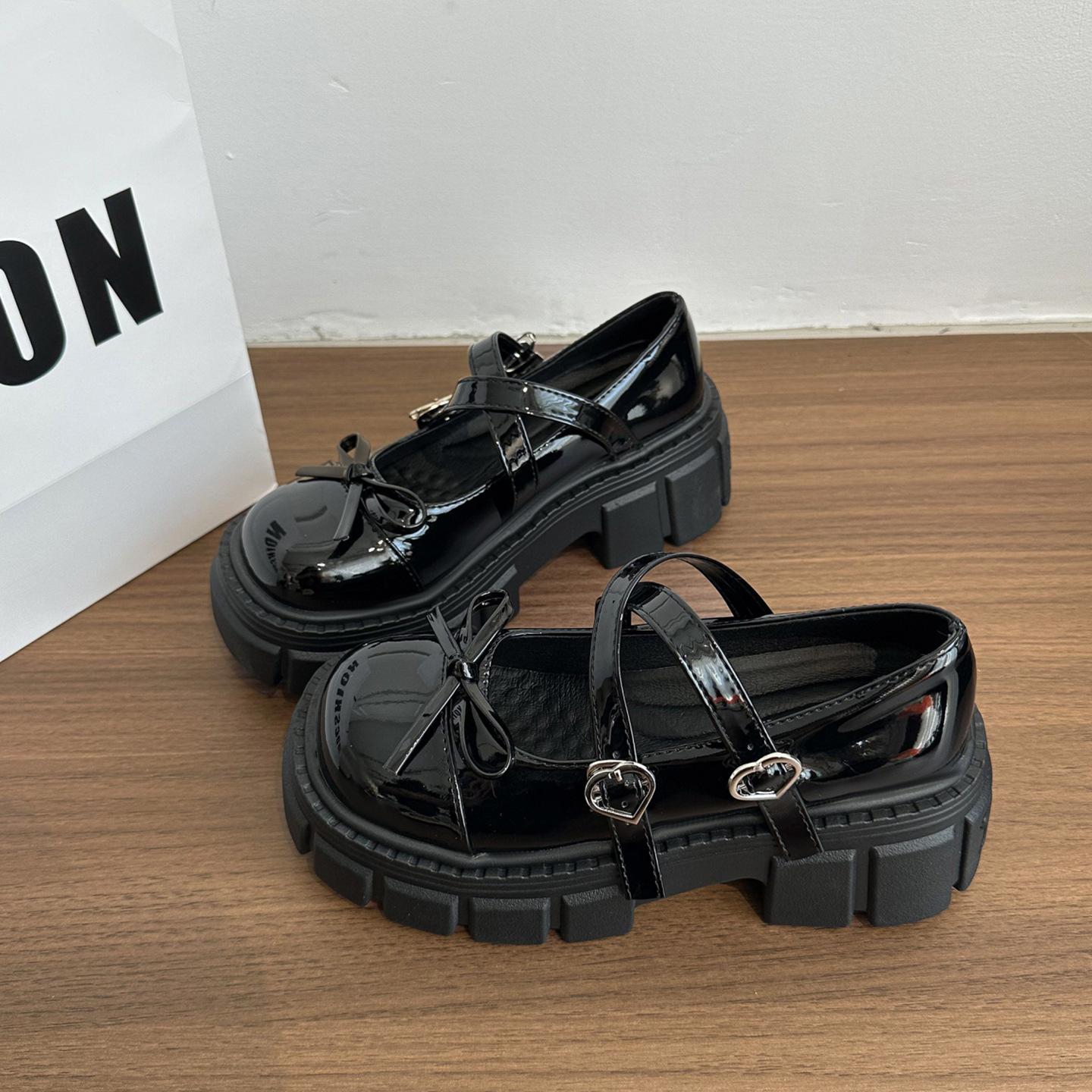 

White British style small man thick-soled heightening small leather shoes women s 2025 new summer retro Mary Jane single shoes 35 чёрный