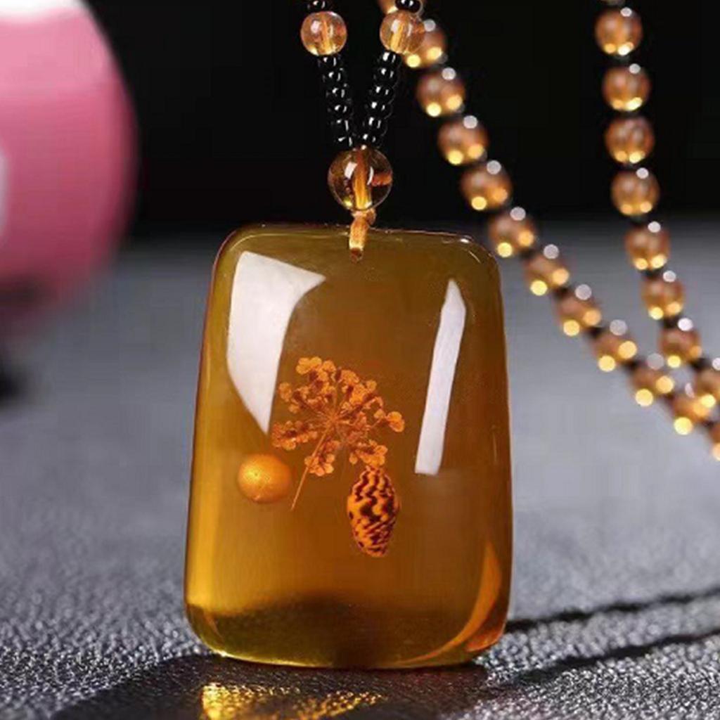 Geometric Pendant Necklace With Large And Small Squares