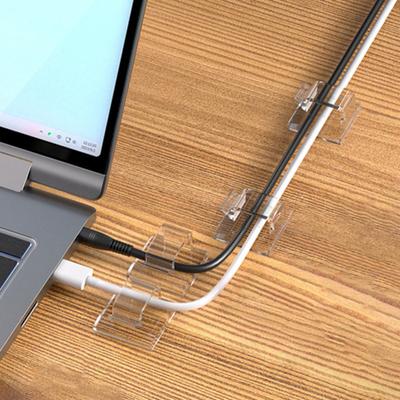 60 ks Organizér na lepicí šňůry Háčky Držáky na dráty Mini velikost Víceúčelové průhledné svorky pro vedení kabelů