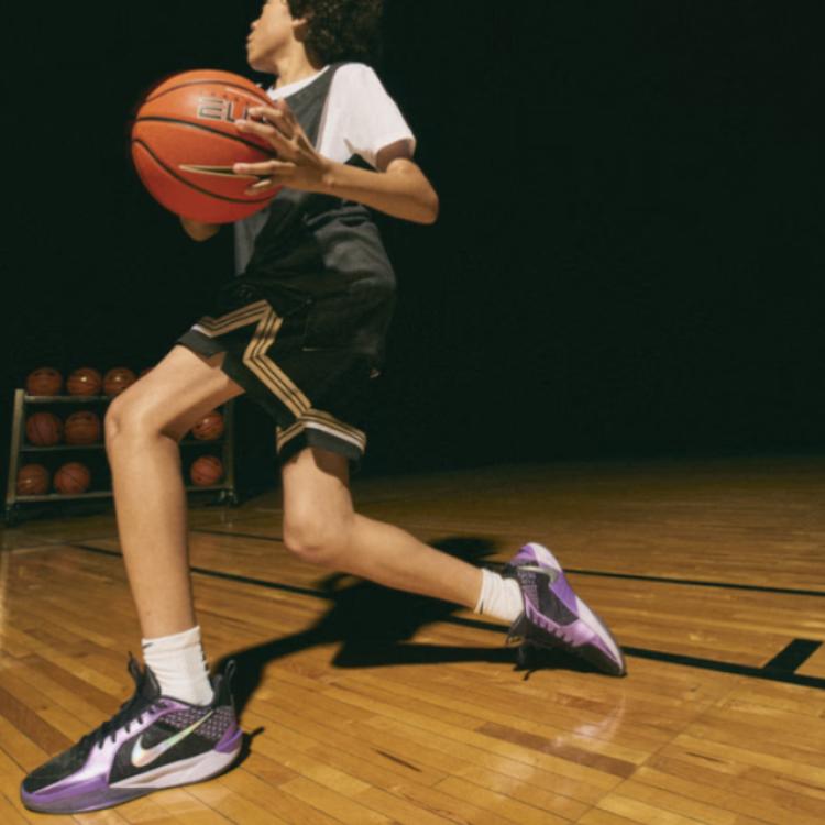 New Nike Sabrina 2 Slip Resistant Abrasion Resistant Low top Children's Basketball Shoes Purple FQ7376-500