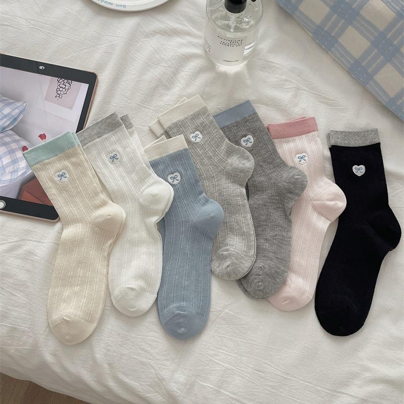 Women's Thin Cotton Love Bow Embroidery Color Collision Mesh Breathable Tube Stack Socks