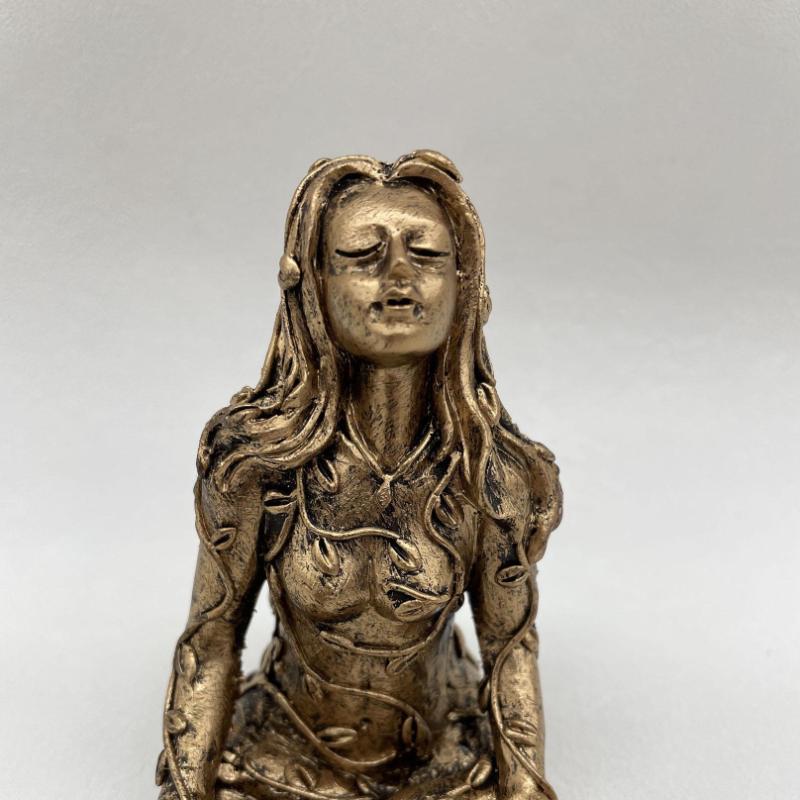 1/2Pcs Mother Earth Statue Mini Gaia Fairy Goddess Healing Chakra Meditation Decorative Figurine Home Decor