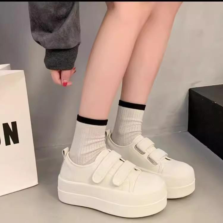 Little White Shoes Women's 2025 Spring and Summer New Casual Board Shoes Velcro Ugly Cute Big Head Shoes Cookie Sole Platform Single Shoes
