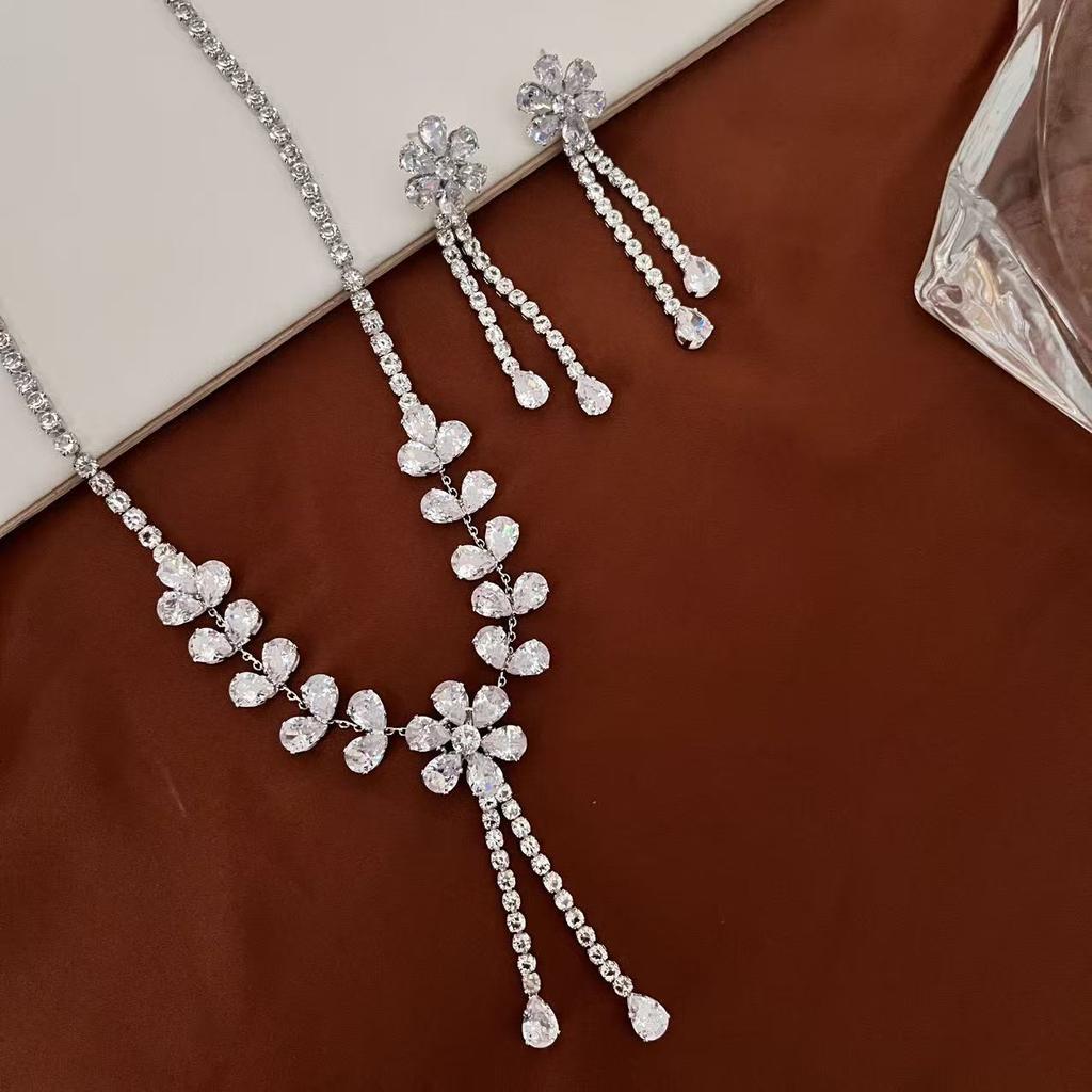 Premium Set Blumenkette Premium Schmuckset