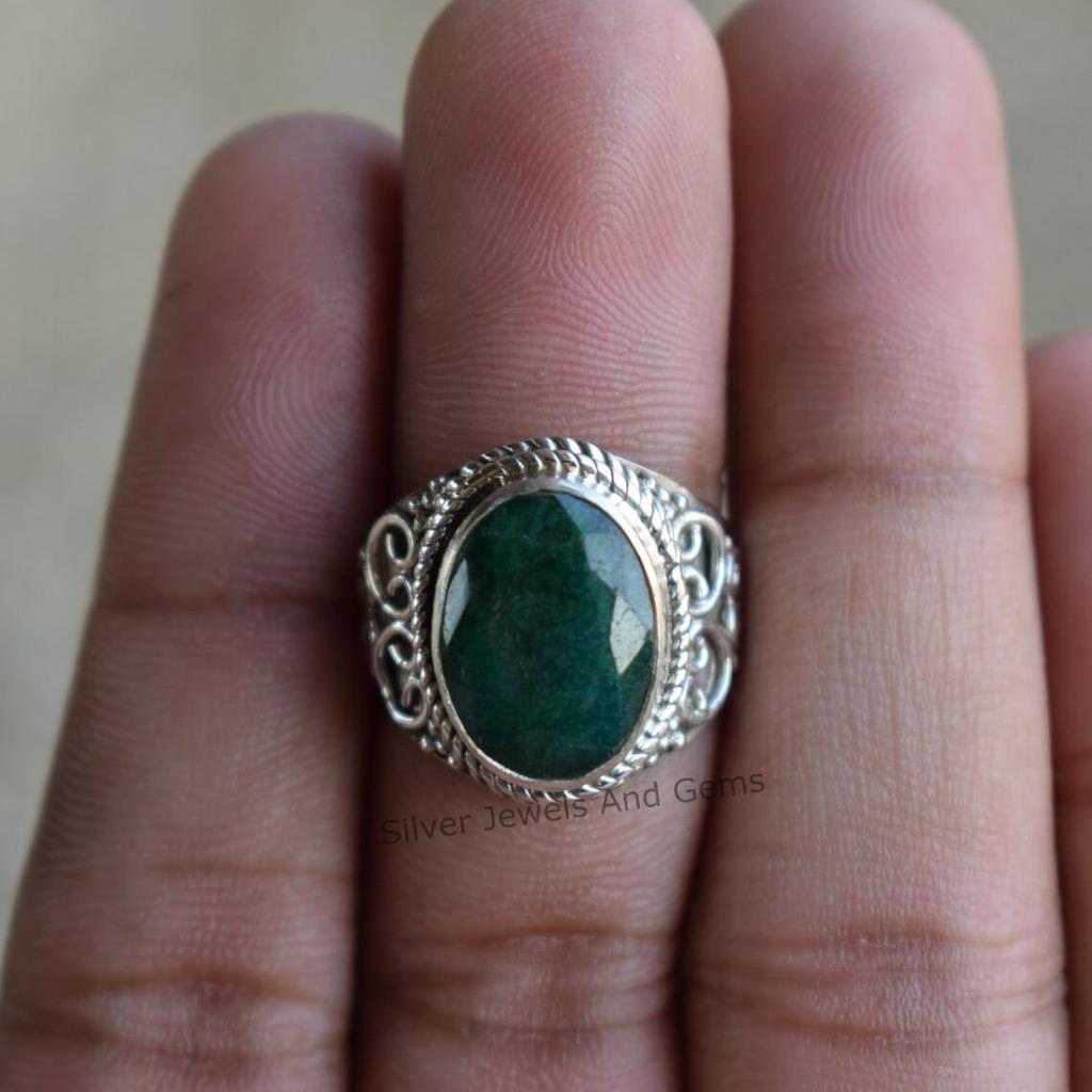 Emerald Gemstone Ring, Handmade 925 Sterling Silver Ring, May Birthstone Ring, Oval Emerald Designer Ring, Gift for her, Promise Ring