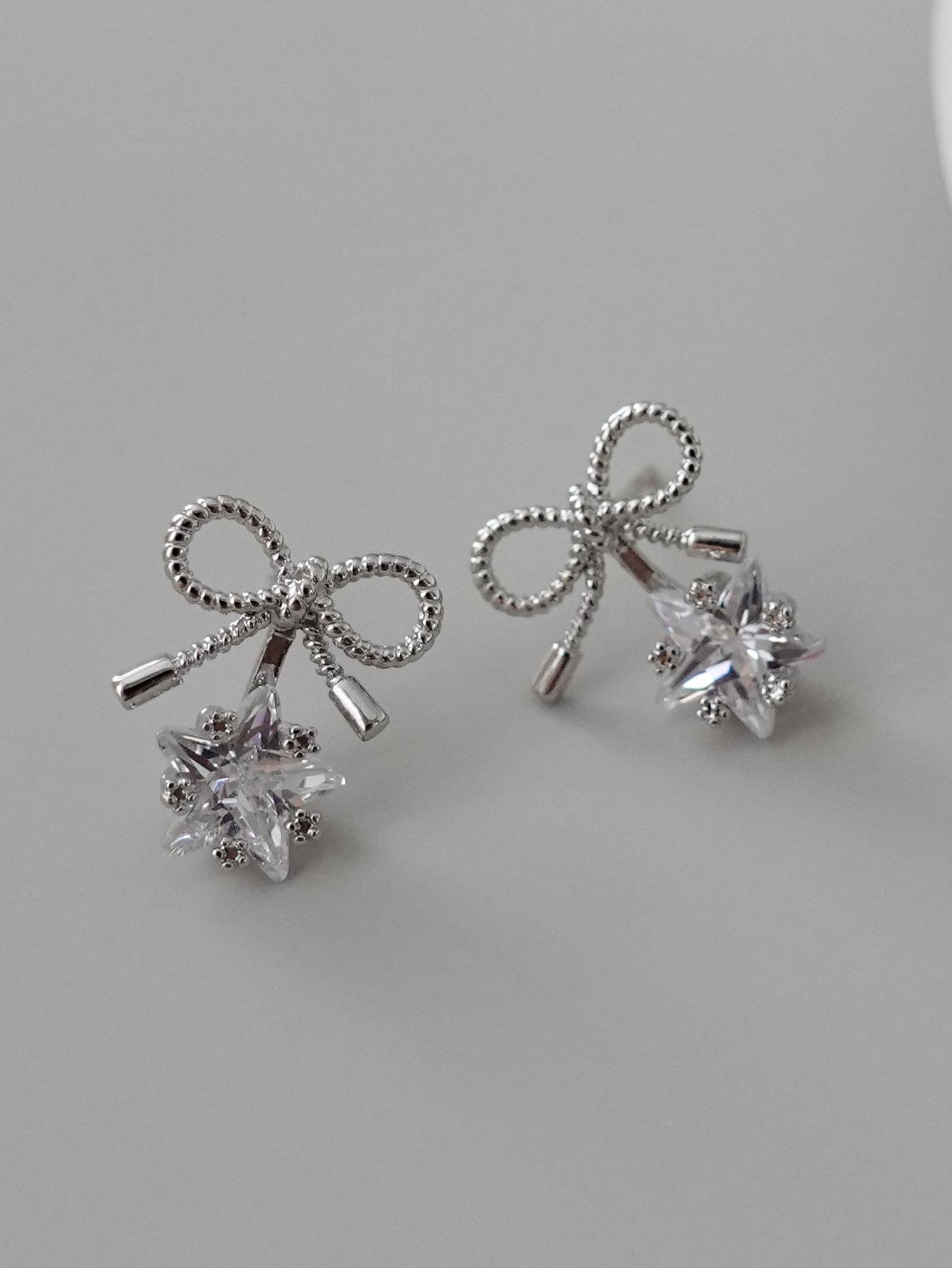 

Серьги-гвоздики в форме банта в форме пентаграммы, простые серьги в стиле Sense Niche, модные индивидуальные универсальные холодные серьги