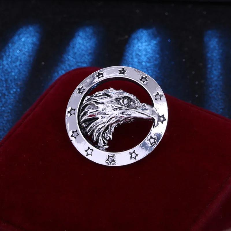Vintage Animal Eagle Brooch Metal Star Badge Lapel Pins and Brooches for Men Suit Coat Corsage Jewelry Accessories Gifts