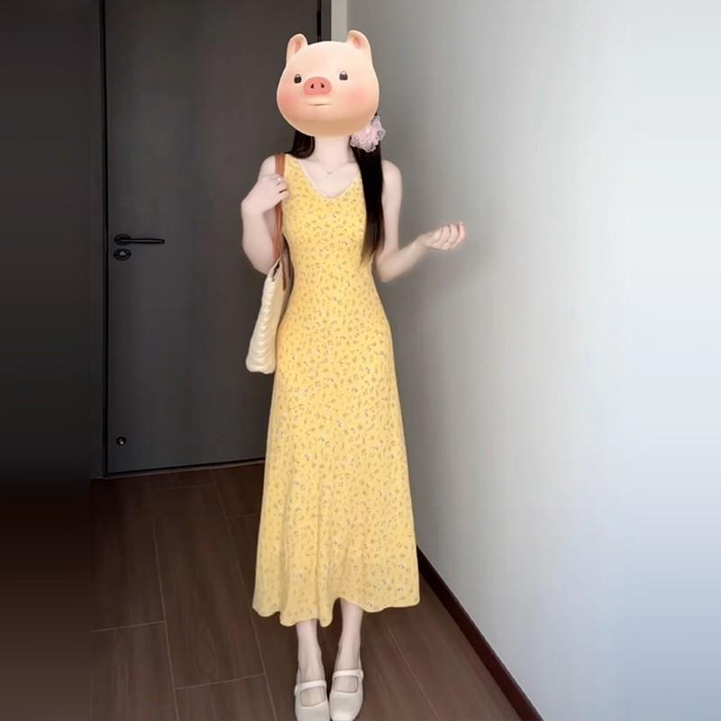 New Yellow Suspender Floral Dress Children's Summer French Temperament Small Seaside Vacation Dress