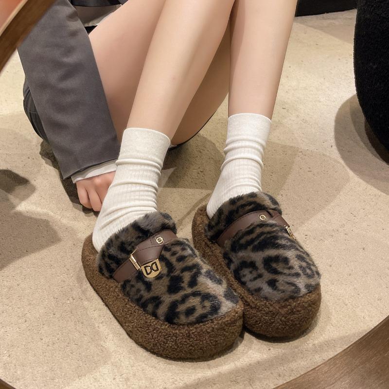 Fashion Winter New Baotou Slippers for Women Round Head Plush Deep Mouth Belt Buckle Anti-slip Wear-resistant Thick Sole Cotton Drag