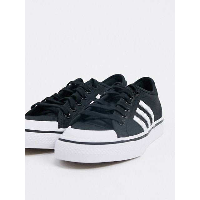 

Черно-белые кроссовки adidas Originals Nizza