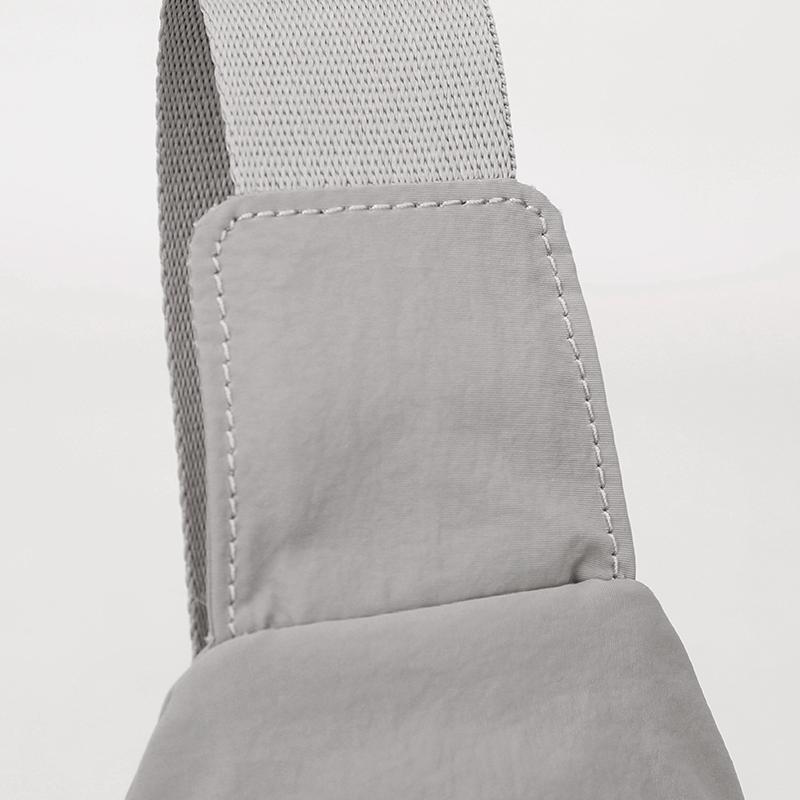 Borsa a petto resistente in tessuto Oxford con tasche multiple – Borsa a tracolla leggera unisex per viaggi, attività all'aperto e uso quotidiano