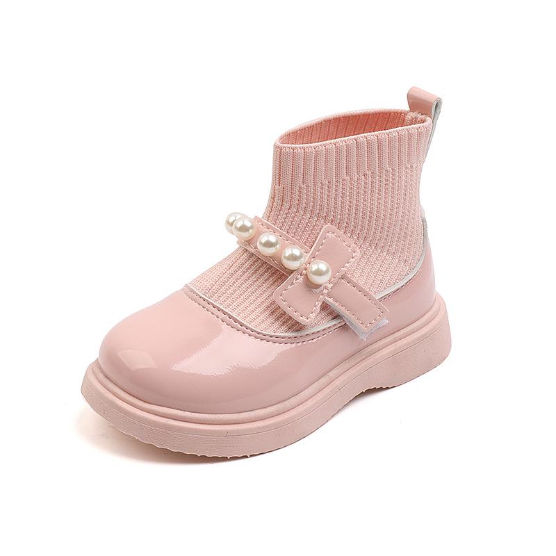 Girls' Winter Fashion Round Toe Patent Leather Shoes with Velvet Lining