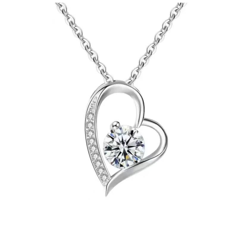 Diamond-Encrusted Heart Necklace - Elegant Clavicle Chain Gift for Her