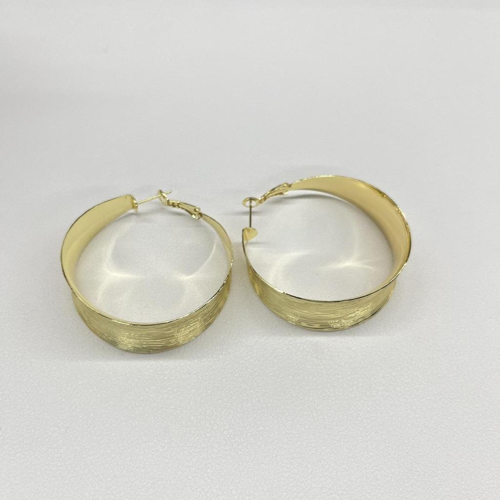 Unique Twisted Irregular Ear Hoops: 2024 French Style Women's Earrings