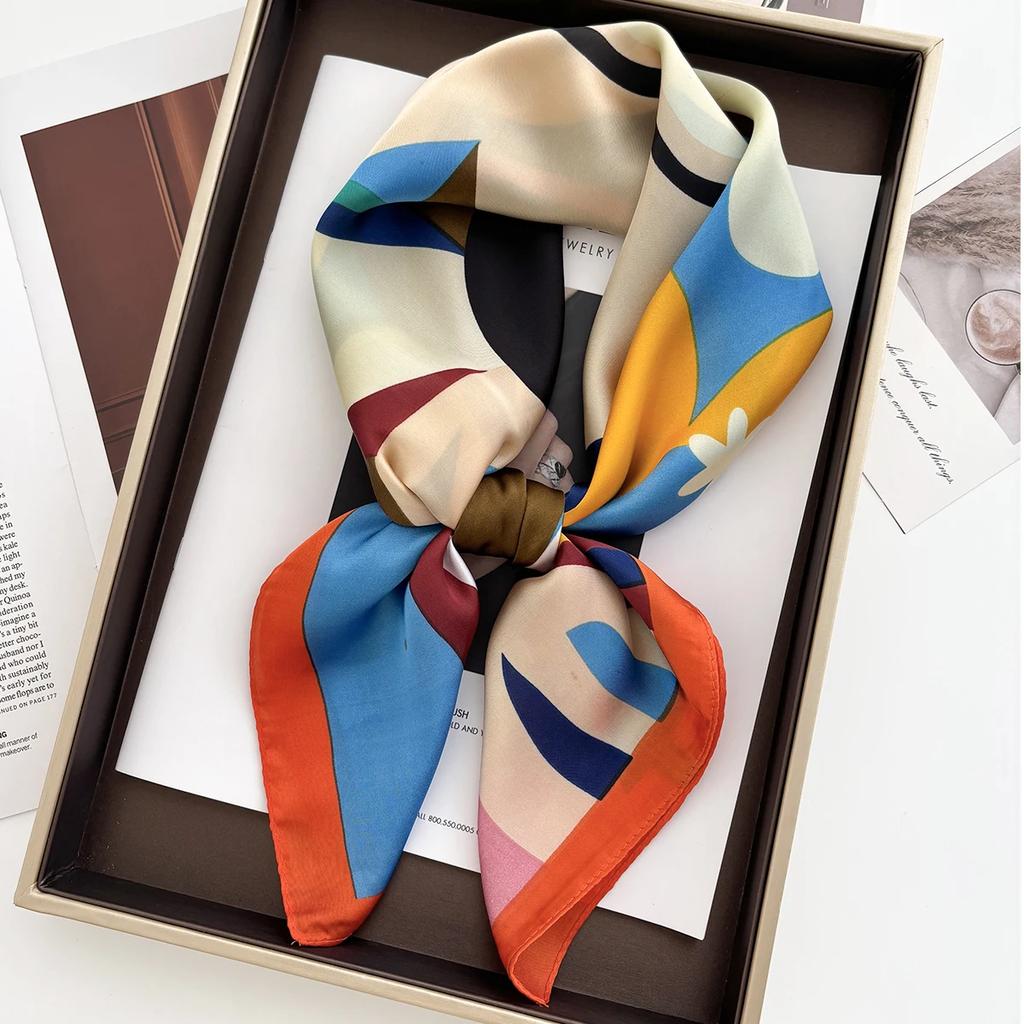 Fresh Artistic Print Women's Scarf Lightweight Windproof Soft Satin Square Neck Scarves Female Hair Bands Bandana