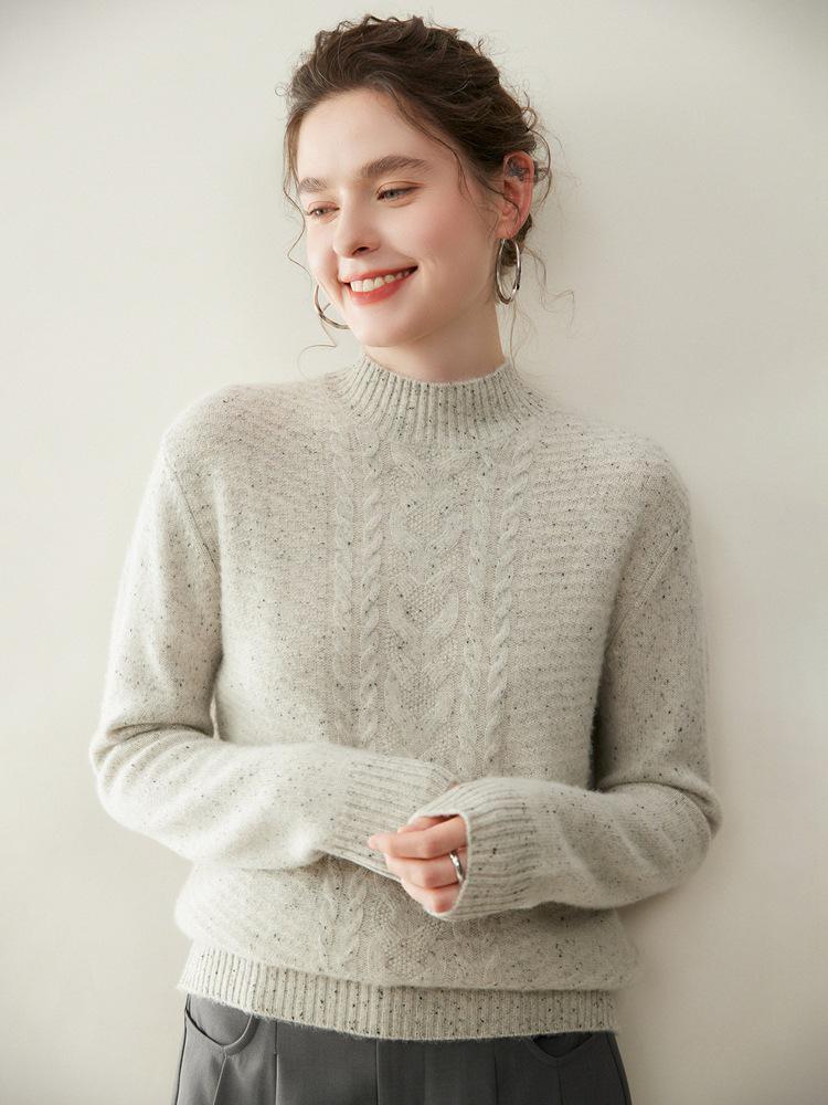 Women's Retro Jacquard Seven-Needle Cashmere Sweater - Thickened Double-Strand, Half-High Neck, Ideal Inner Layer for Autumn and Winter.