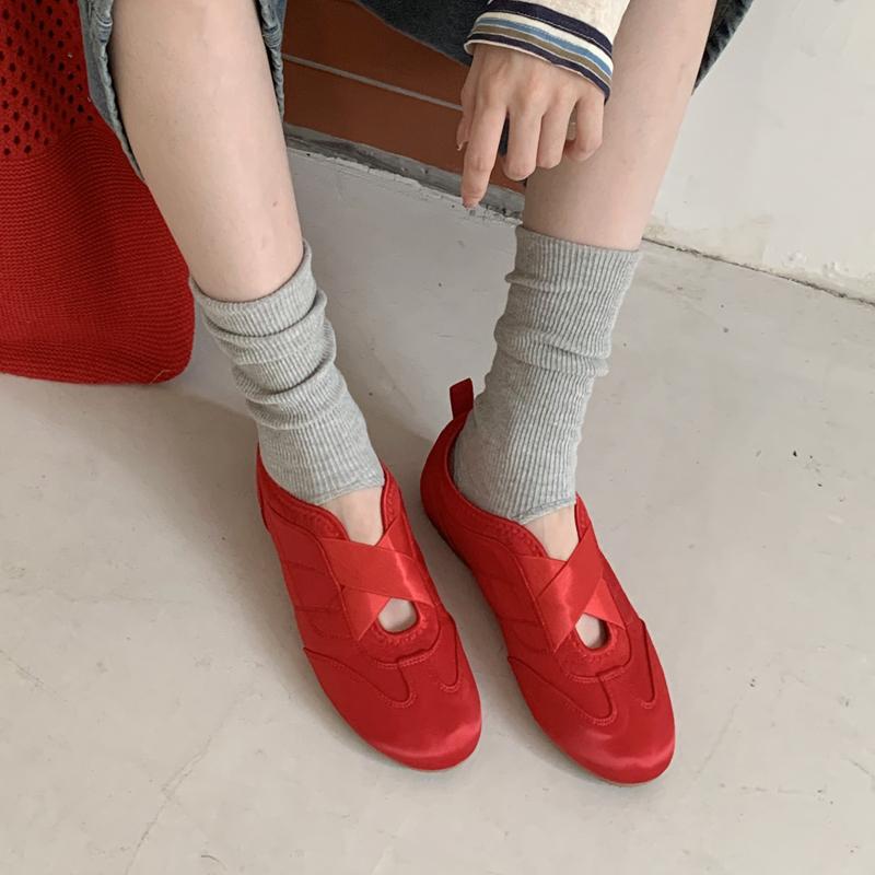 Fashion SUOJIALUN 2025 Autumn New Brand Women Flat Shoes Fashion Red Round Toe Slip On Sneaker Soft Flat Heel Casual Dress Mary Jane Sho