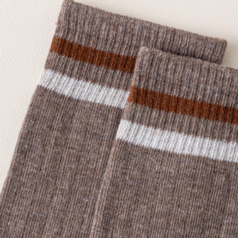 5 Pairs of Autumn and Winter  Sports Socks Casual and Comfortable Socks