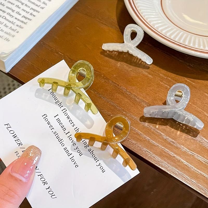 Shark Princess Head Grab Clip Small, Acrylic Edge, Forehead and Side Hair Clip for Women Stylish Hair Accessories for Everyday Wear