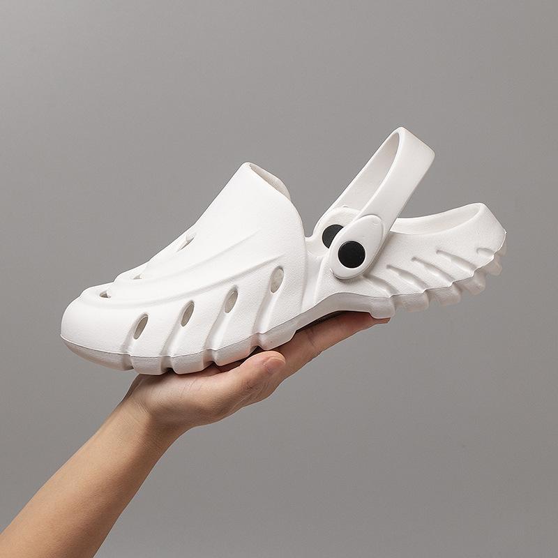

Garden men s sandals non-slip bag head driving slippers trendy brand same beach shoes breathable and foot odor 36 белый