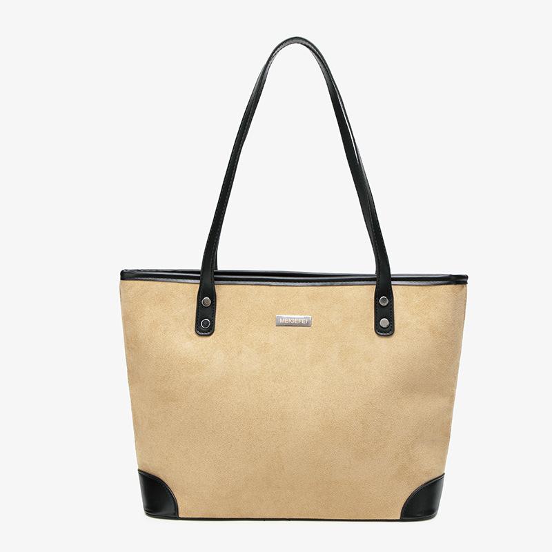 Fashion and leisure large-capacity tote bag women's new large bag texture matte niche commuter shoulder bag