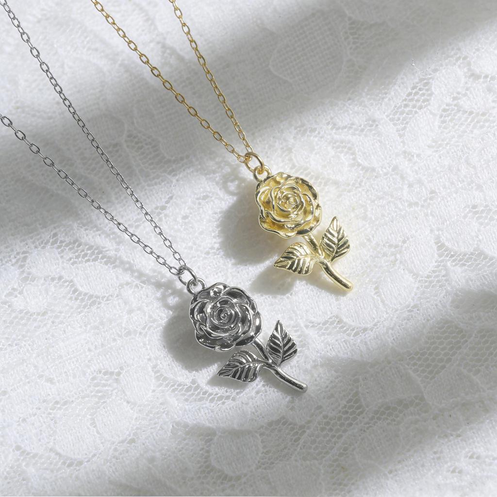 2026 High-End Retro Rose Necklace: Elegant, Versatile Flower Design for Women