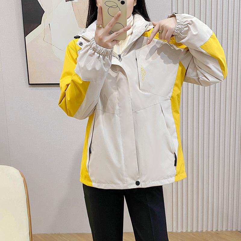 Autumn and Winter New Outdoor Sports Jacket Men's and Women's Color Matching Detachment Cap Waterproof, Windproof and Breathable Clothing