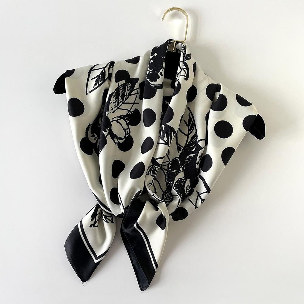 Nouveau Foulard de Printemps à Pois Rose en Soie Imitation pour Femmes Foulard Carré Tempérament Simple et Luxe Léger Foulard Protection Solaire