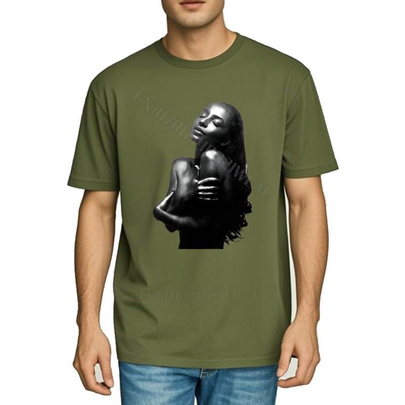 Unisex teeshirt Graphic Fashion Tshirt Artistic Unisex Embrace Design On Short sleeve Lightweight Tee Hiphop Vintage Tshirt