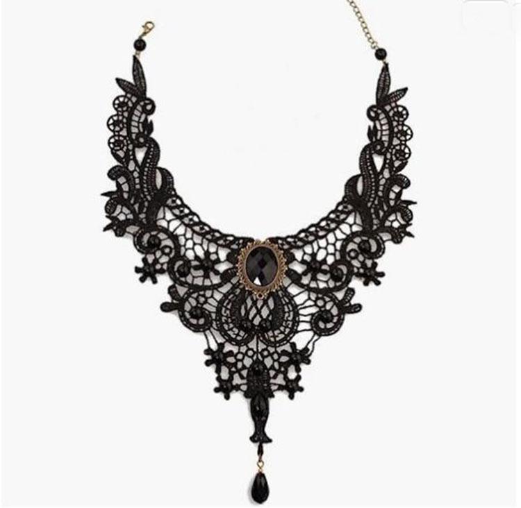 Colier Choker Gotic din Dantelă Neagră - Accesoriu Simplu Punk pentru Femei
