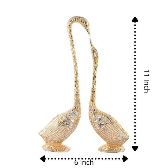 Ett par Kissing Duck Showpiece Set om 2