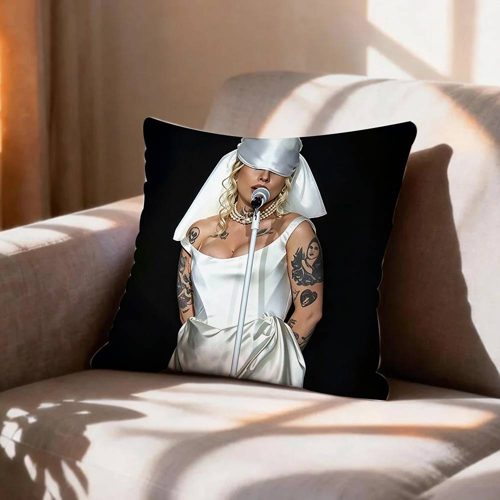 COOL FEMME FATALE MMon LLaferte   Pillow Case Pattern Printed Pillowcase For Living Room Sofa Cushion Cover